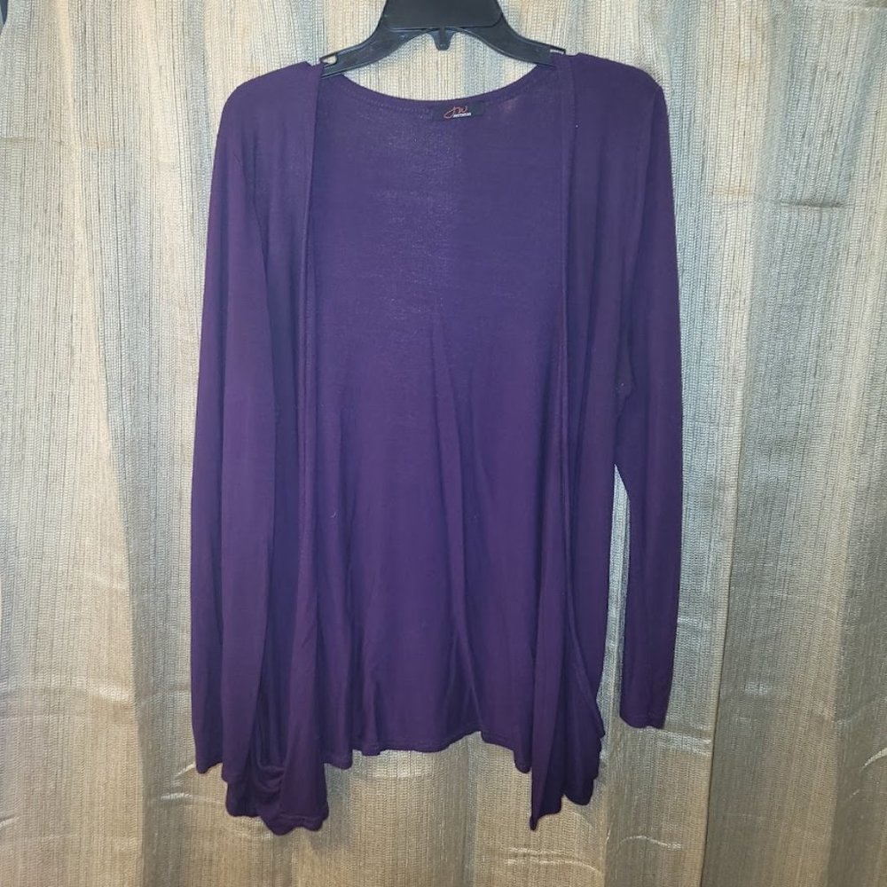 Light Weight Grape Short Cardigan